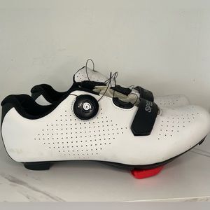 Speed Cycling Shoes
